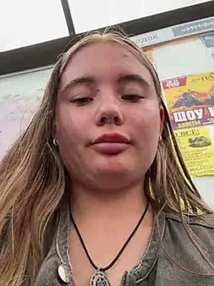 StephanieMur