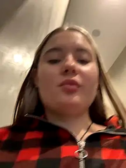 StephanieMur