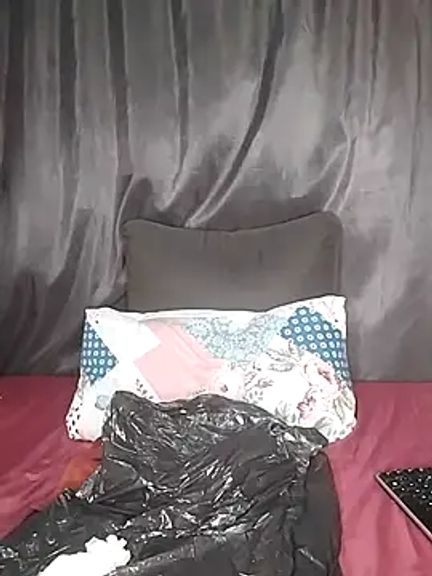 Lucy_Blacksilk