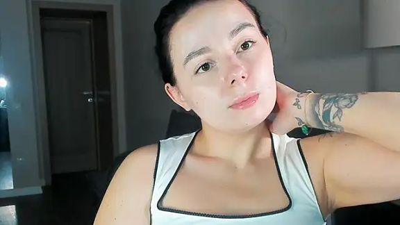 Di_na_Bell