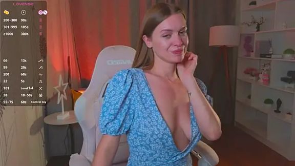 Lovella_Lips