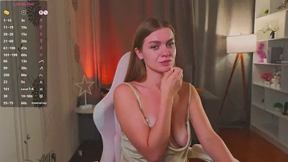 Lovella_Lips