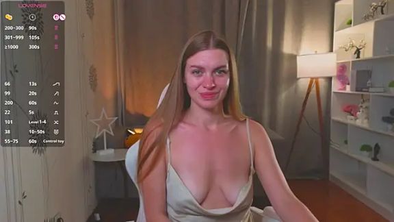 Lovella_Lips