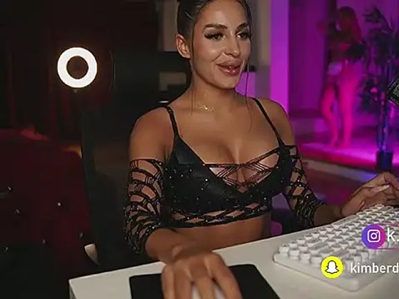 SluttyMaddy