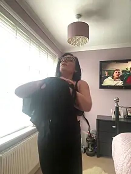 Milf-FreyaXX