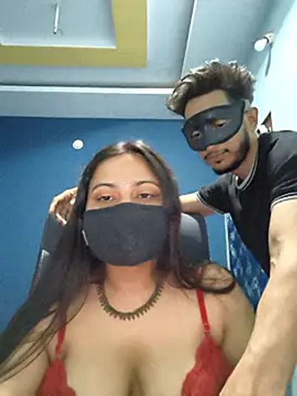 SassyWildCouple