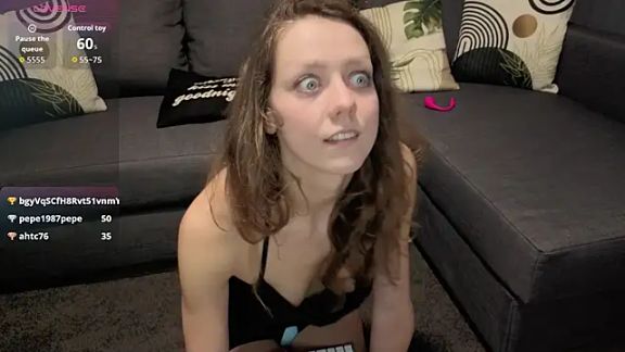 Eveline_Beauty_Kitty