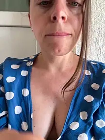 ladywithbigass