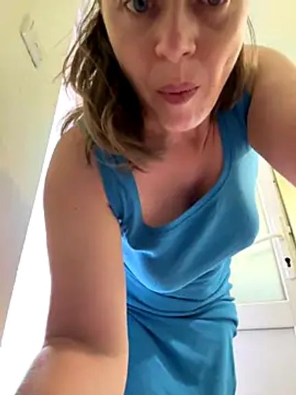ladywithbigass