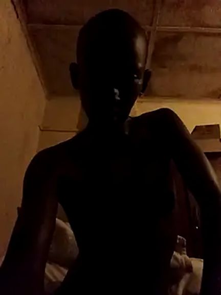 Petiteblack24