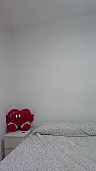 Larissa4U