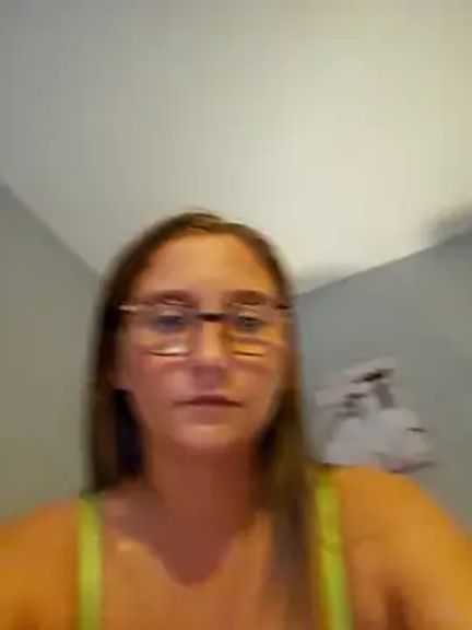 LoverLivvy