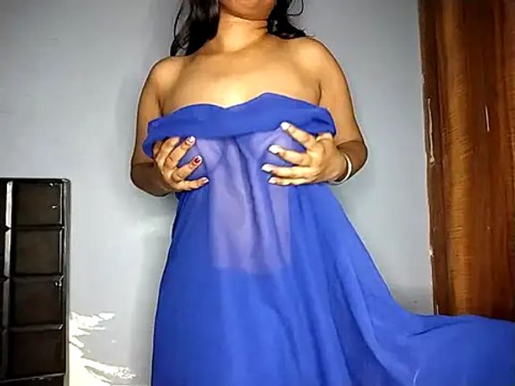 Aliyaa77