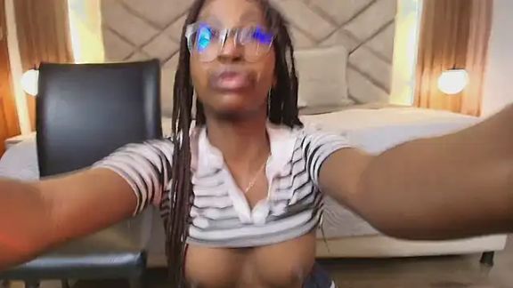 Raquel_jones