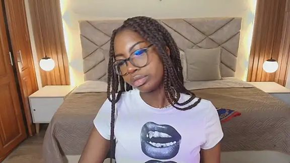 Raquel_jones