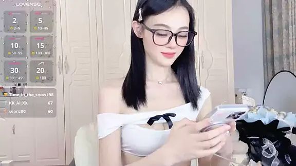 Mila825
