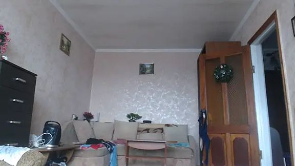 Amy_August