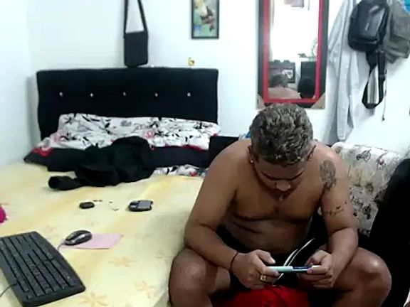 Boycuriousxxx
