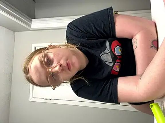 Hannahtheslut01