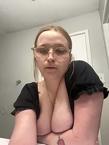 Hannahtheslut01
