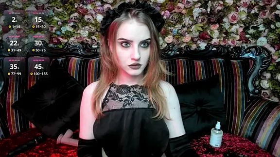 EllieMori