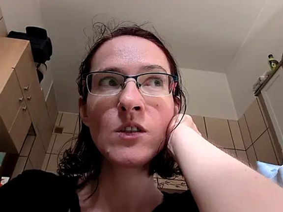 Milky_hairy_mommy