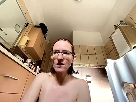 Milky_hairy_mommy