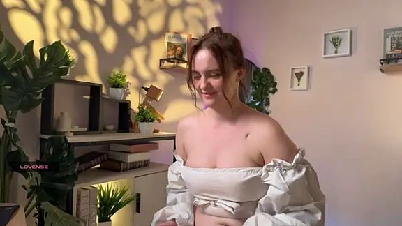 Lella_Ryann_