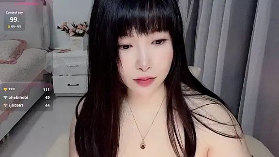 stripchat-yaoyao