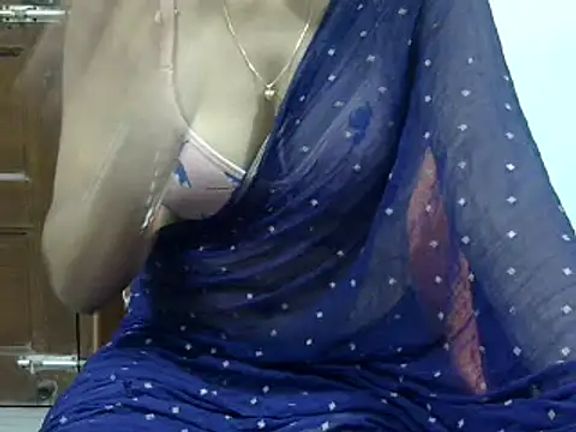 CHAMELI4747