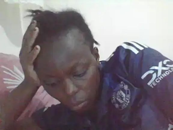 ebony_curvedass