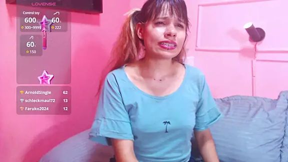 Petite_Hairy