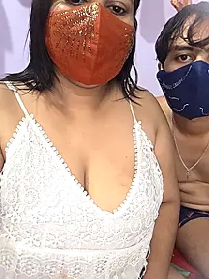 MOM-SUN-COUPLE