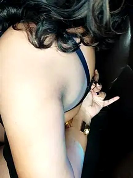 Viviennemoon_tlgu