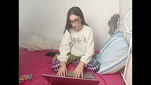 Jade-FinDom