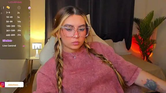 dakottaa_