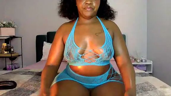 Bootylexy22