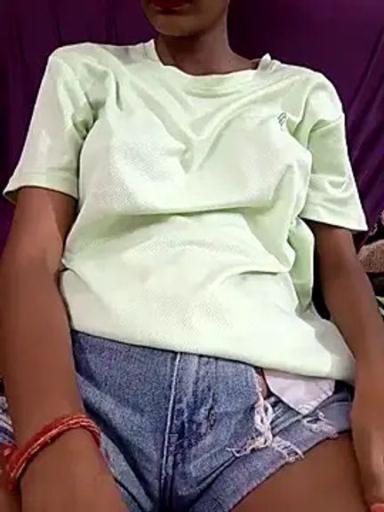 Naughty_Alinaa