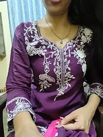 Radhika_gupta9