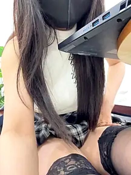 Linh_2004