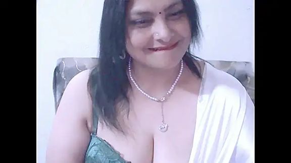 Indiansweetness77