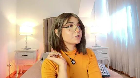 Emma_Torres__