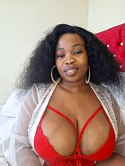 BoobQueenxx