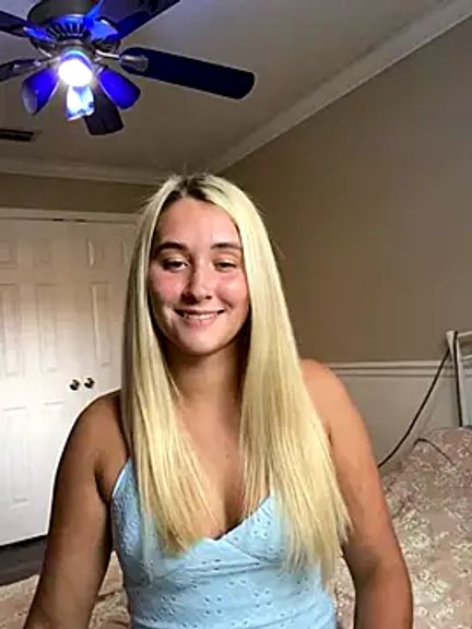 Kaylayoung12