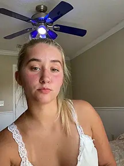 Kaylayoung12