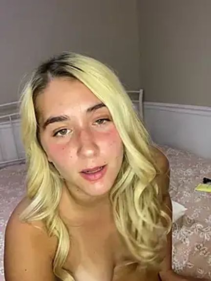 Kaylayoung12