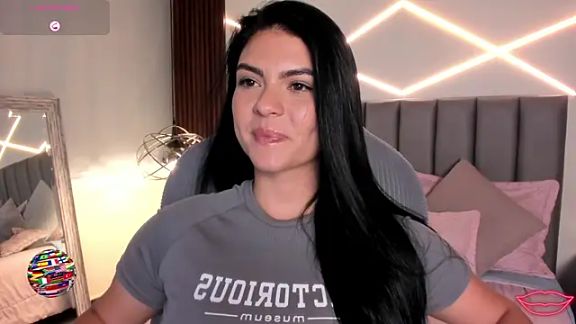 Veronicalanx1