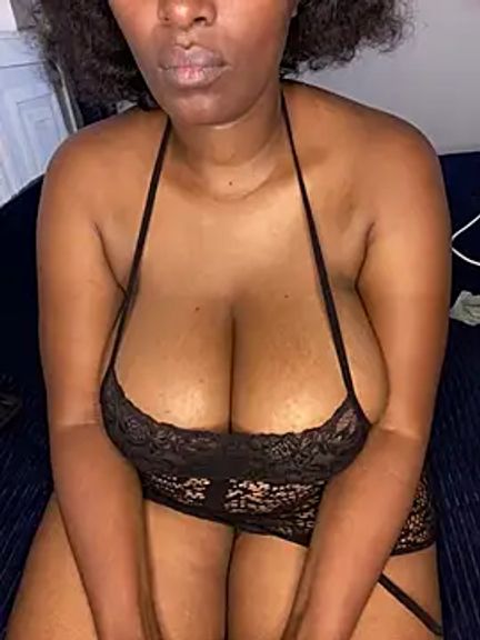 Naughty-sonia2