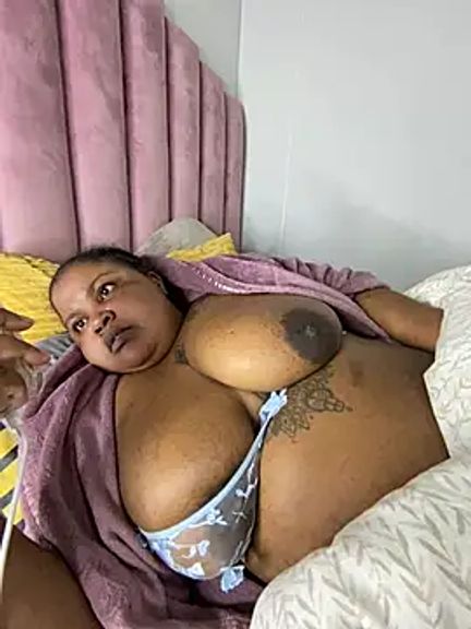 MissLola27