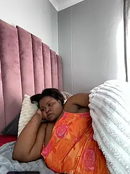 MissLola27
